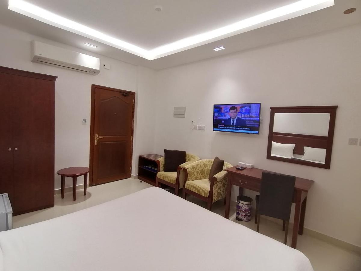 Nizwa Hotel Apartments Buitenkant foto