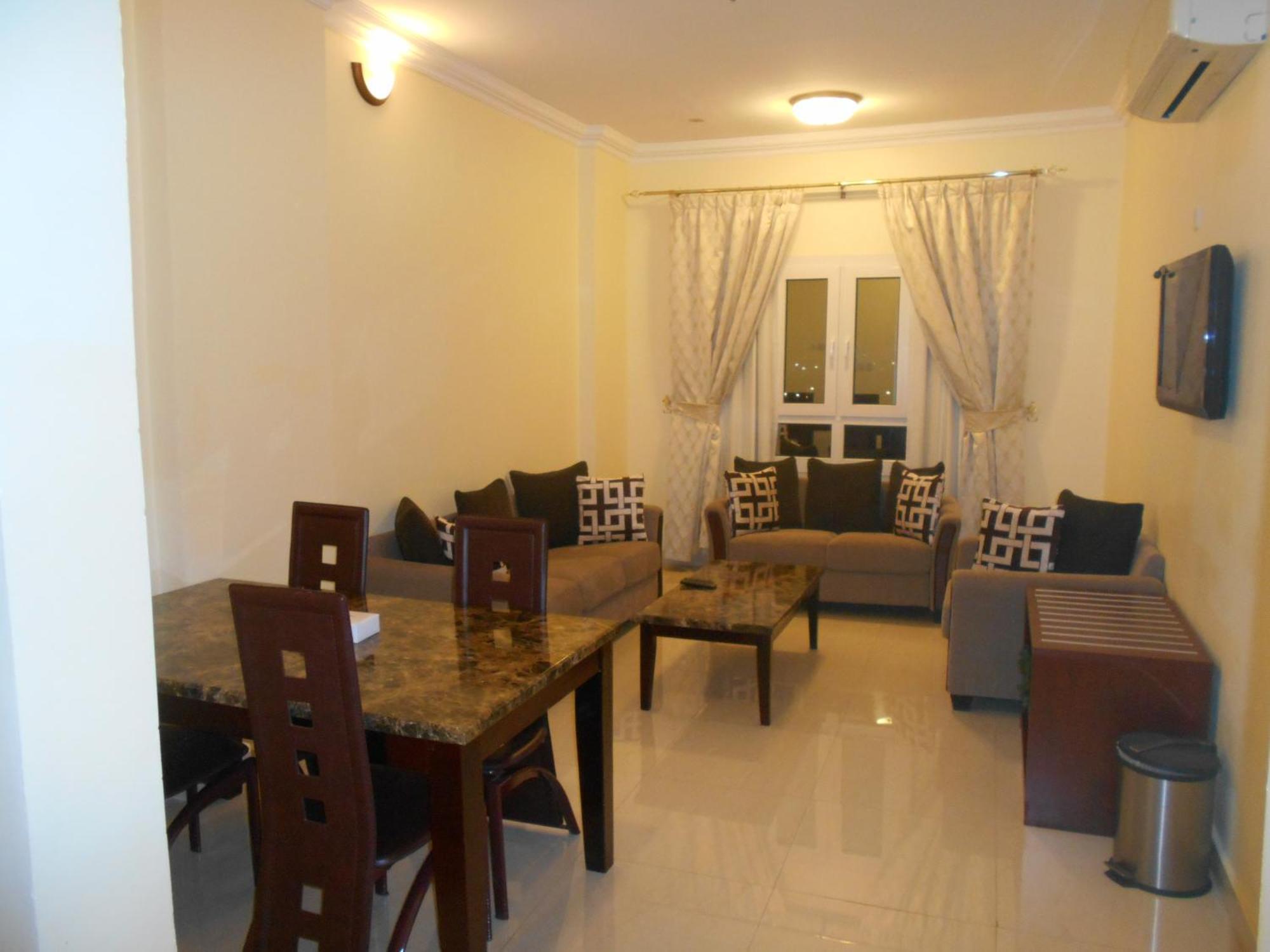 Nizwa Hotel Apartments Buitenkant foto